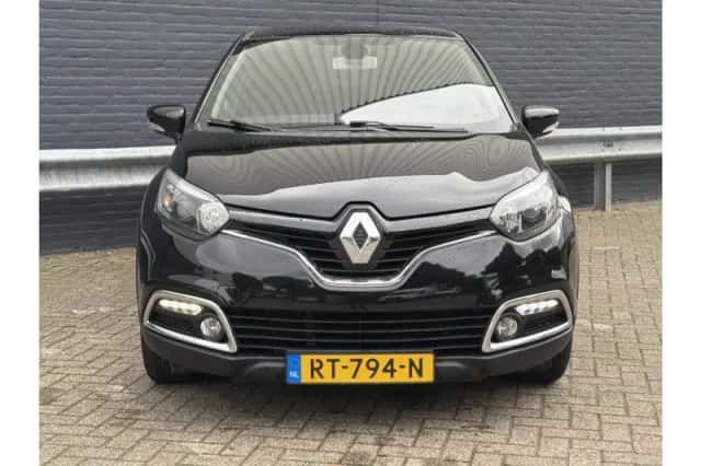 Renault Captur (2014) thumbnail 6