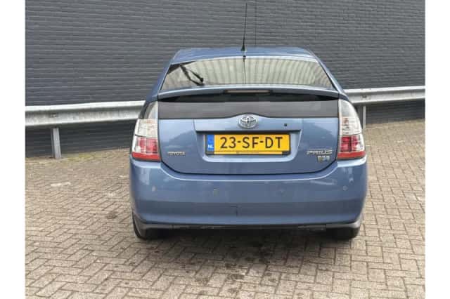 Toyota Prius (2006) thumbnail 6