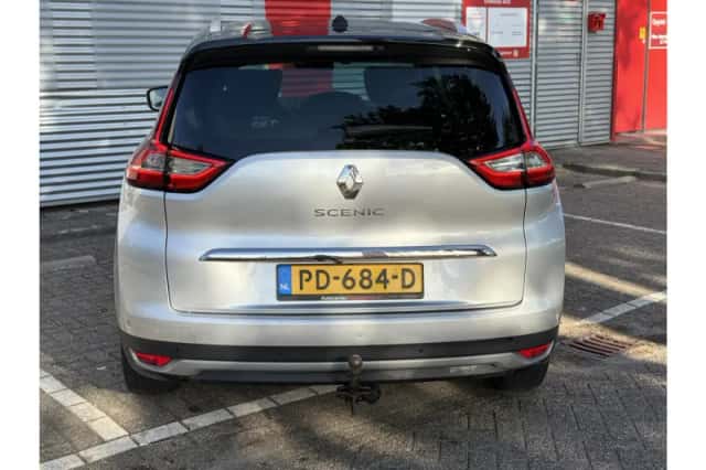 Renault Grand Scénic (2017) thumbnail 6