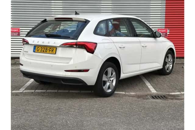 Škoda Scala (2019) thumbnail 2
