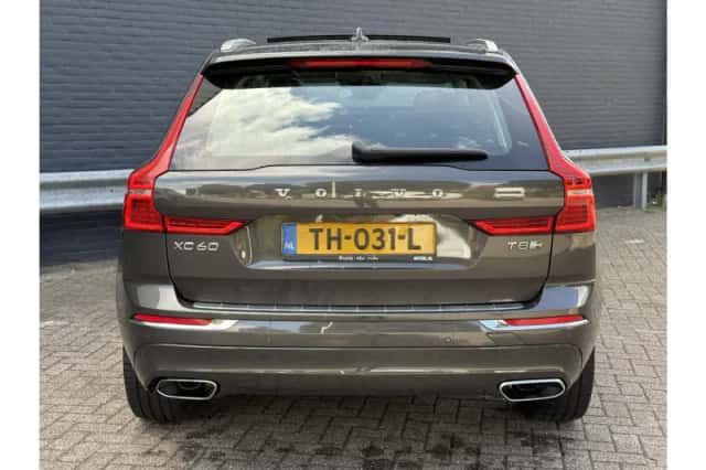 Volvo XC60 (2018) thumbnail 6