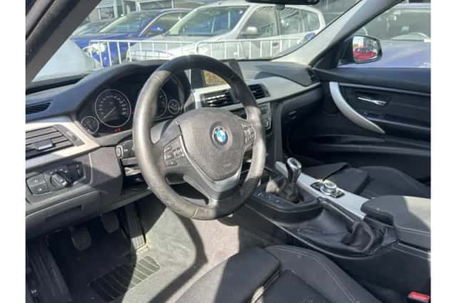 BMW 3-Serie (2016) thumbnail 3