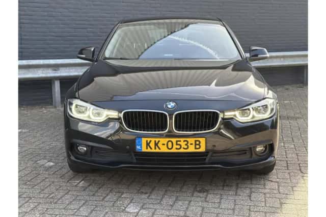 BMW 3-Serie (2016) thumbnail 5