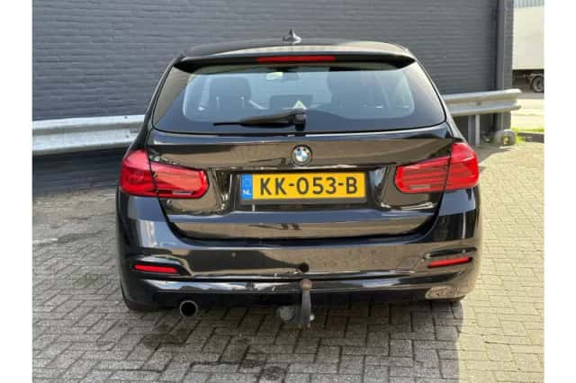 BMW 3-Serie (2016) thumbnail 6