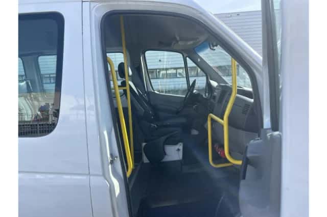 Mercedes-Benz Sprinter (2009) thumbnail 3