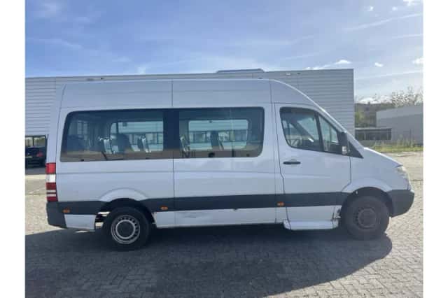 Mercedes-Benz Sprinter (2009) thumbnail 6