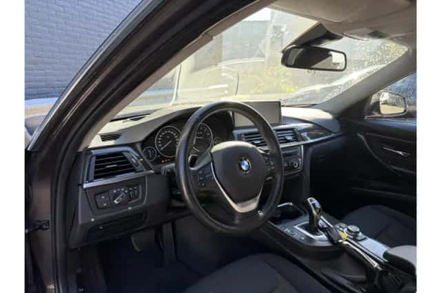 BMW 3-Serie (2012) thumbnail 3