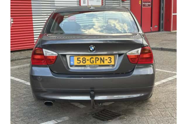 BMW 3-Serie (2008) thumbnail 6