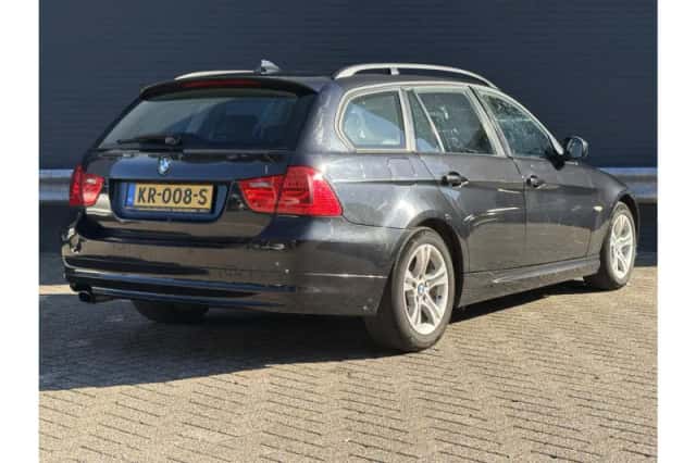 BMW 3-Serie (2010) thumbnail 2
