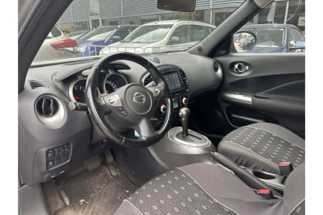 Nissan Juke (2012) thumbnail 3
