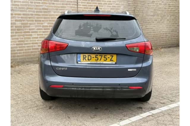 Kia Ceed (2017) thumbnail 6