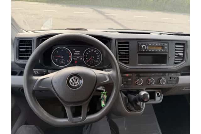 Volkswagen Crafter (2020) thumbnail 3