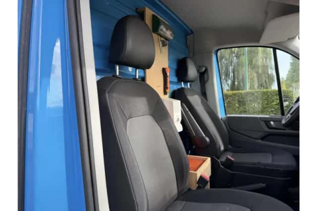 Volkswagen Crafter (2020) thumbnail 4