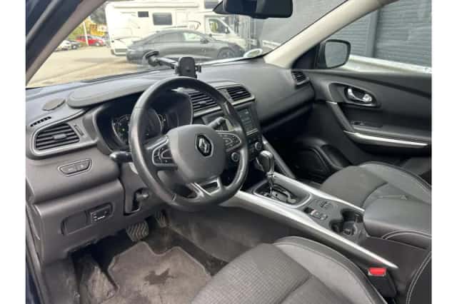 Renault Kadjar (2016) thumbnail 3