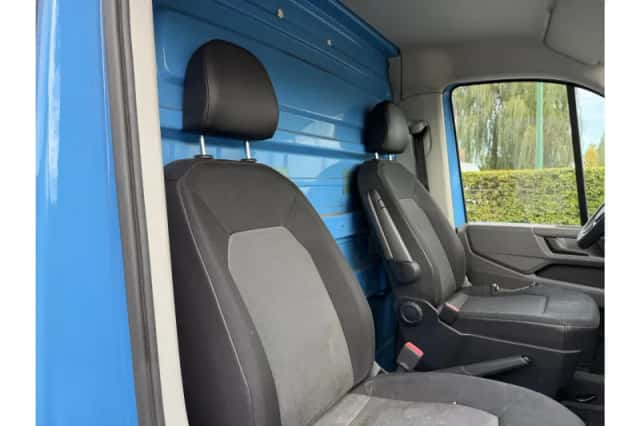 Volkswagen Crafter (2020) thumbnail 4