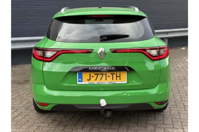 Renault Mégane (2020) thumbnail 6