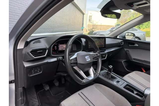SEAT Leon Sportstourer (2021) thumbnail 3