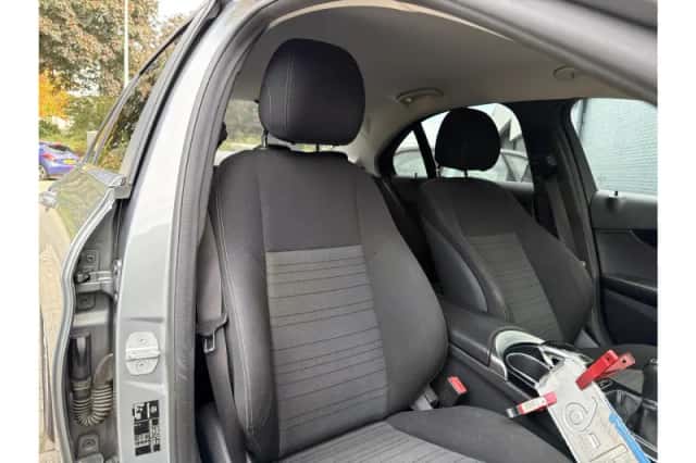 Mercedes-Benz C-Klasse (2014) thumbnail 4