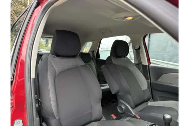 Citroën C4 Picasso (2017) thumbnail 4