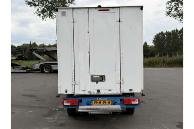 Volkswagen Crafter (2020) thumbnail 6