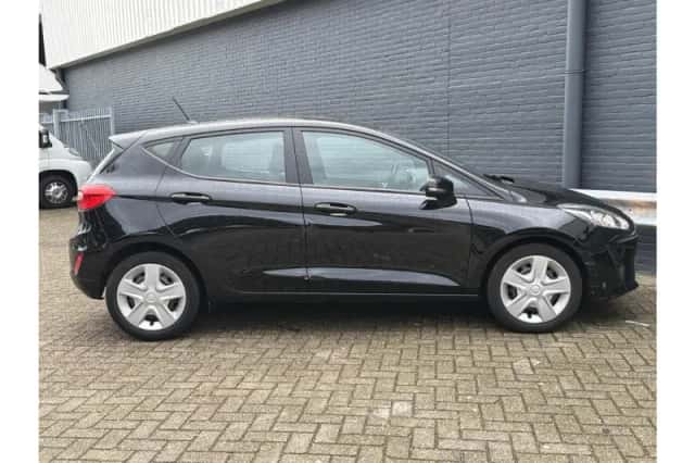 Ford Fiesta (2018) thumbnail 6