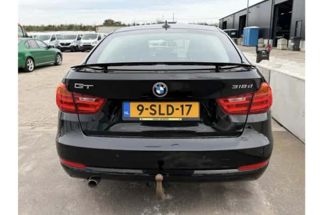 BMW 3-Serie (2013) thumbnail 6