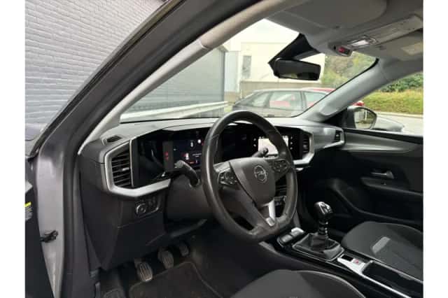 Opel Mokka (2022) thumbnail 3