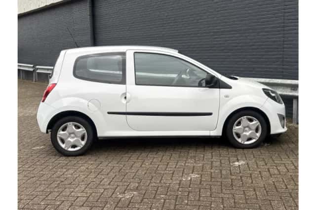 Renault Twingo (2011) thumbnail 6