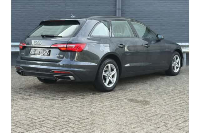 Audi A4 (2020) thumbnail 2