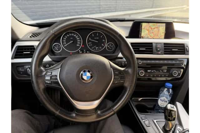 BMW 3-Serie (2016) thumbnail 3