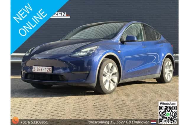 Tesla Model Y (2023) thumbnail 1
