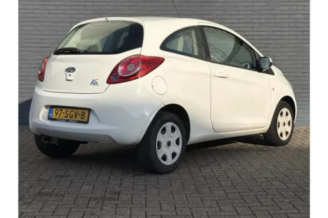 Ford Ka (2011) thumbnail 2