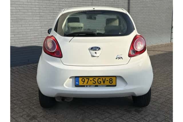 Ford Ka (2011) thumbnail 6