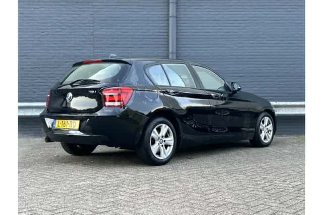 BMW 1-Serie (2012) thumbnail 2
