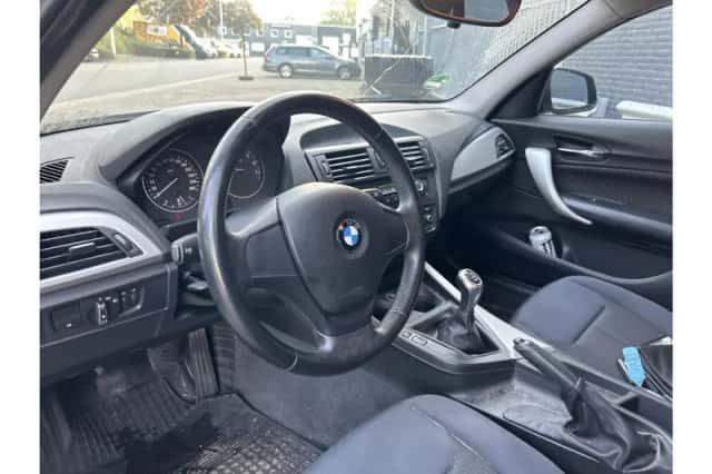 BMW 1-Serie (2012) thumbnail 3