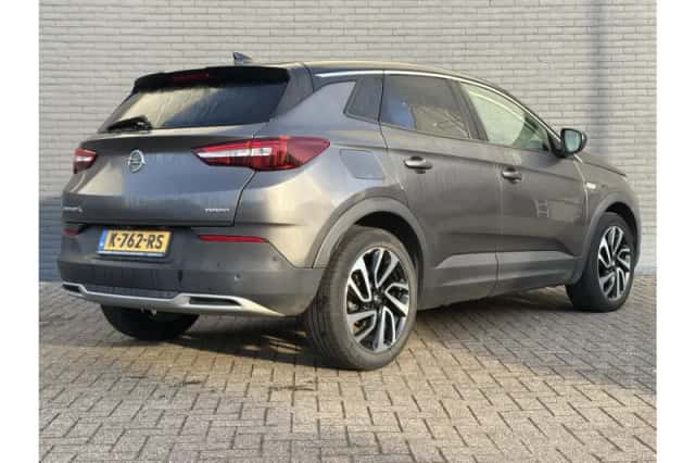 Opel Grandland (2019) thumbnail 2