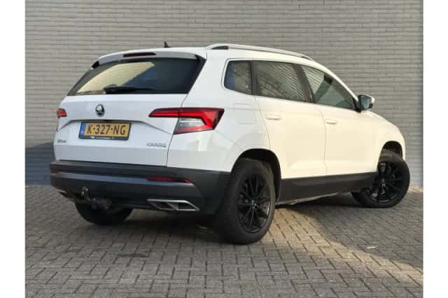 Škoda Karoq (2018) thumbnail 2