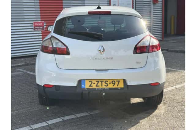 Renault Mégane (2015) thumbnail 5