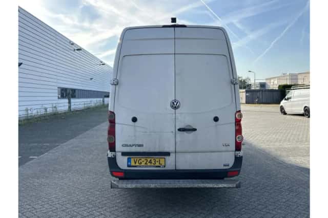 Volkswagen Crafter (2013) thumbnail 6