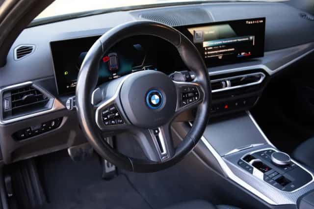 BMW 3-Serie (2023) thumbnail 4