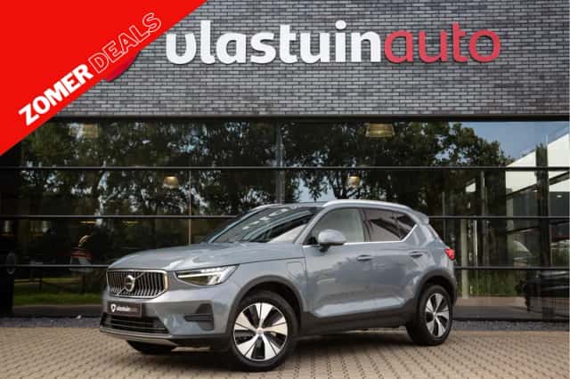 Volvo XC40 (2022) thumbnail 1