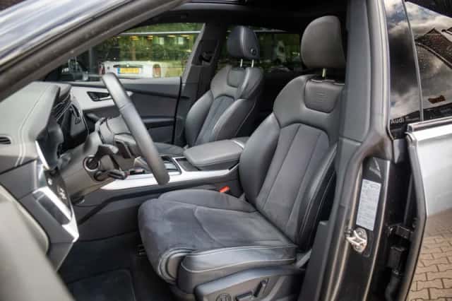 Audi Q8 (2024) thumbnail 6