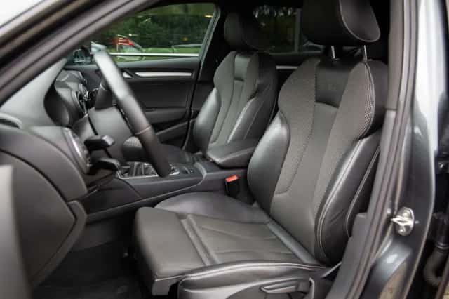 Audi A3 (2013) thumbnail 3