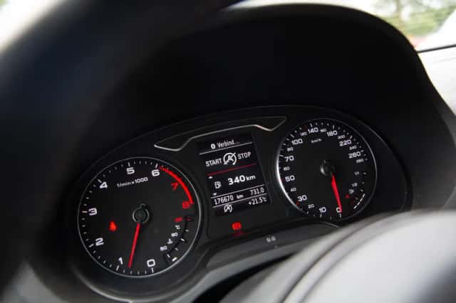 Audi A3 (2013) thumbnail 5