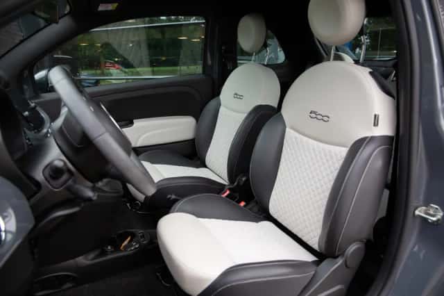 Fiat 500 (2021) thumbnail 3