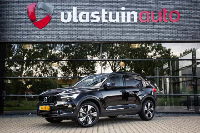 Volvo XC40 (2022) thumbnail 1