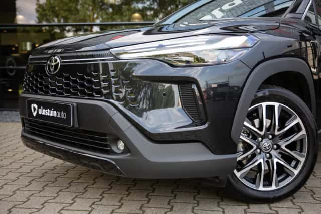 Toyota Corolla Cross (2025) thumbnail 6