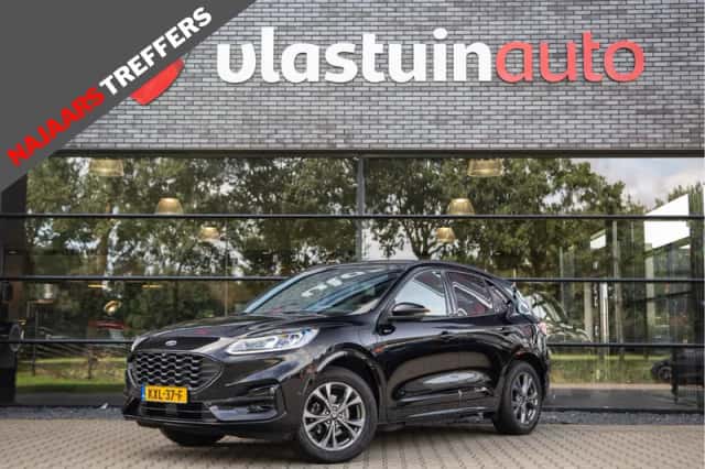 Ford Kuga (2023) thumbnail 1