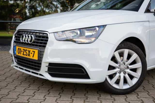 Audi A1 (2013) thumbnail 6