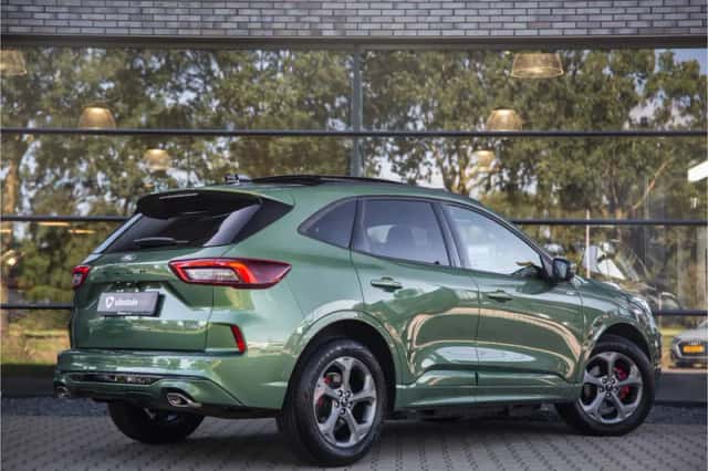 Ford Kuga (2026) thumbnail 2